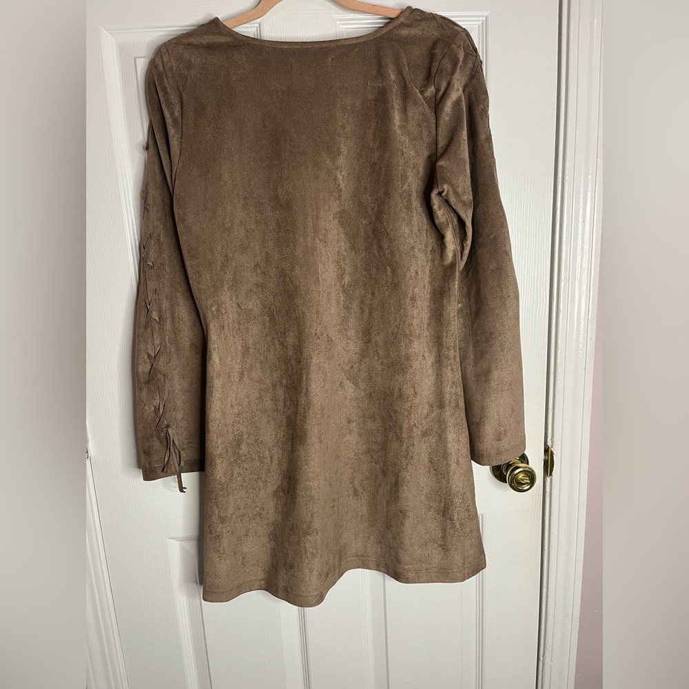Union on Angels Faux Suede Dress - Picture 3 of 4